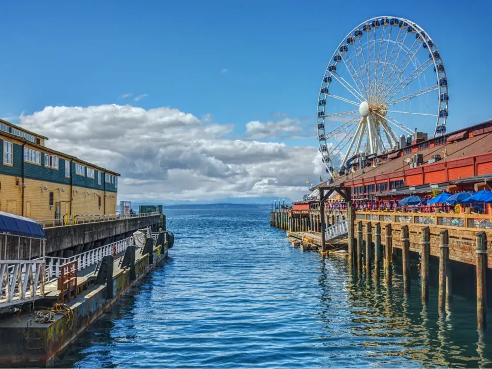 Looking down at the docks of the pier district in downtown during the best time to go to Seattle