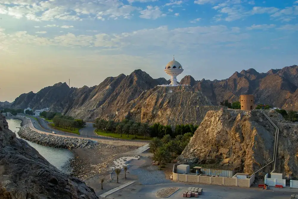 Photo of an incense burner on the way to Muscat